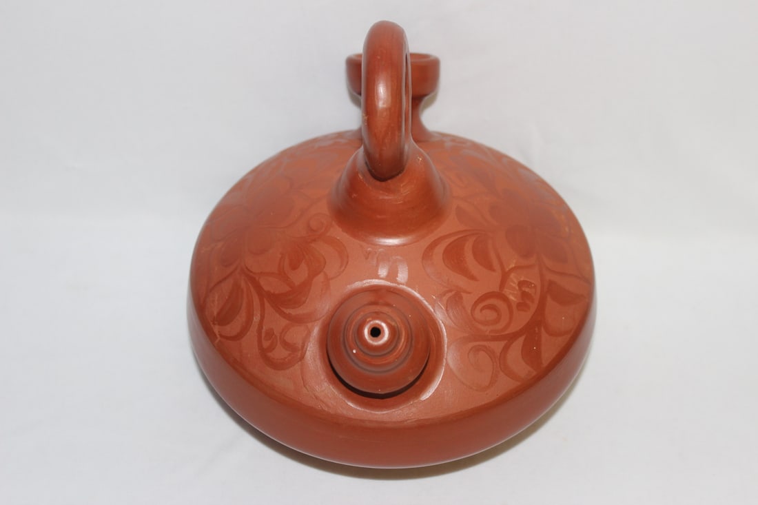 A Hand Signed Pottery Vessel - 3