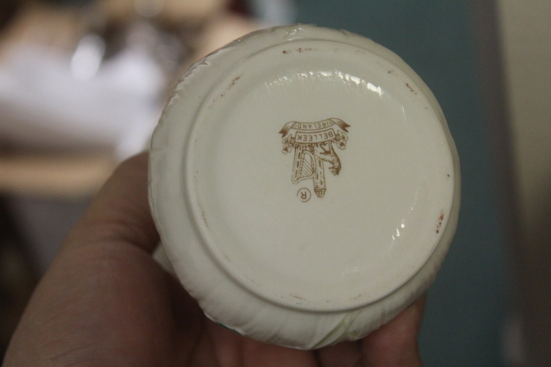 A Belleek Vase - 6