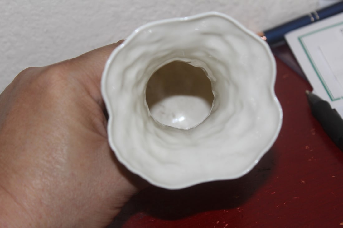 A Belleek Vase - 7