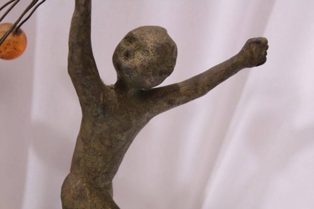 A Vintage/Antique Balloon Boy - 3