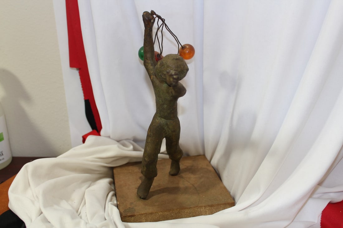 A Vintage/Antique Balloon Boy - 6