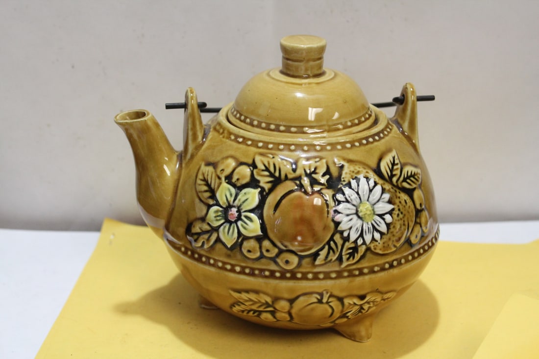 A Japanese Teapot: 6 1/2" tall without the handle