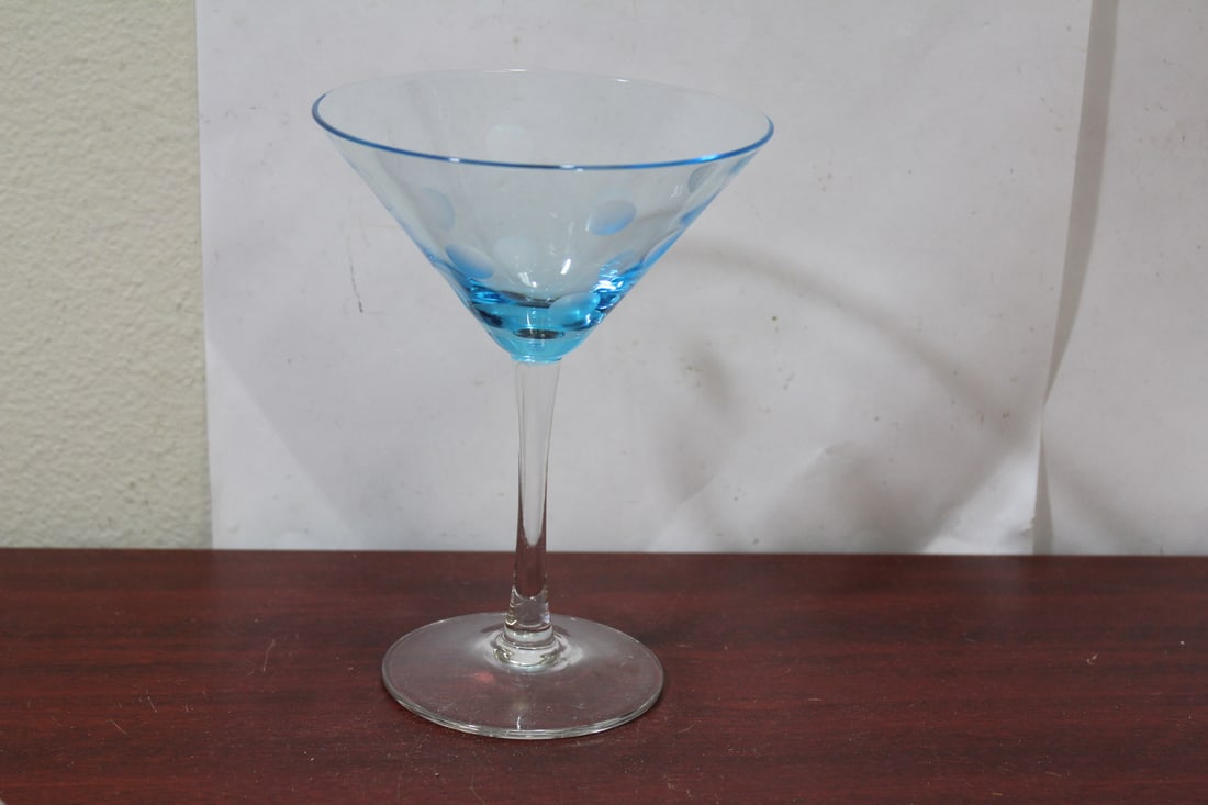 A Well Made Blue Champagne Goblet: facet cut design - 6 1/2" tall