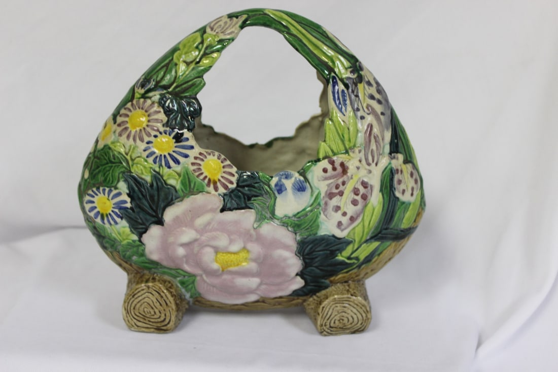A Japanese Ceramic Ikebana Basket - 2