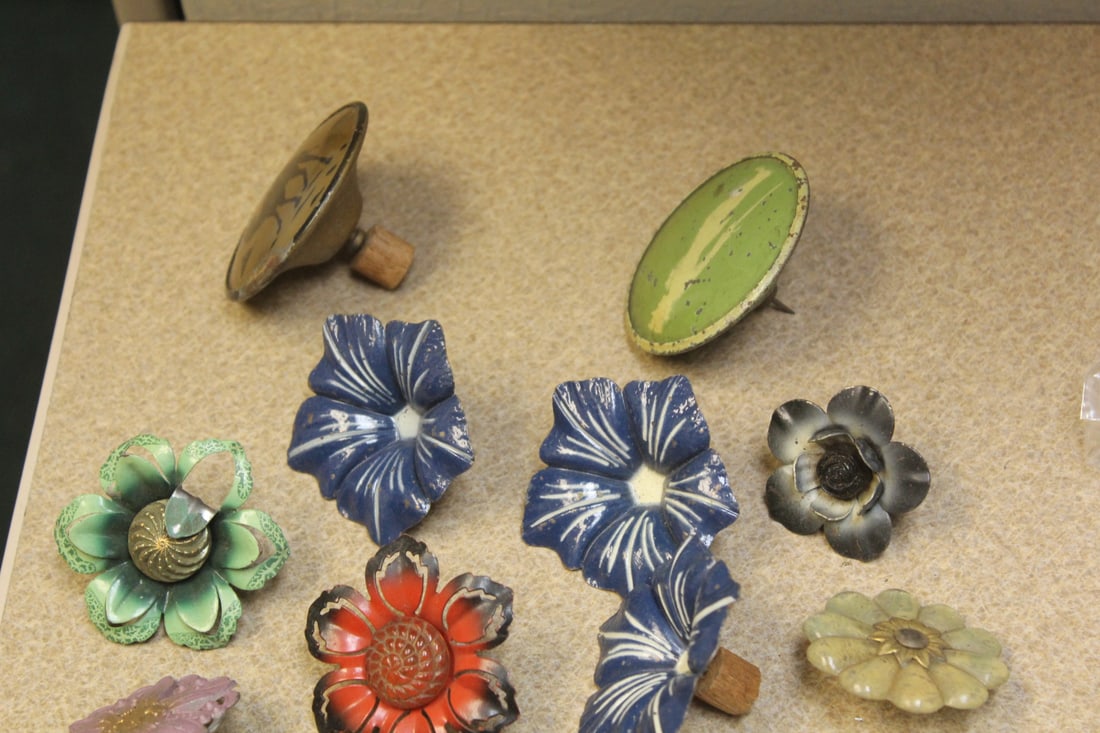 Darape and Curtain Pins - 6