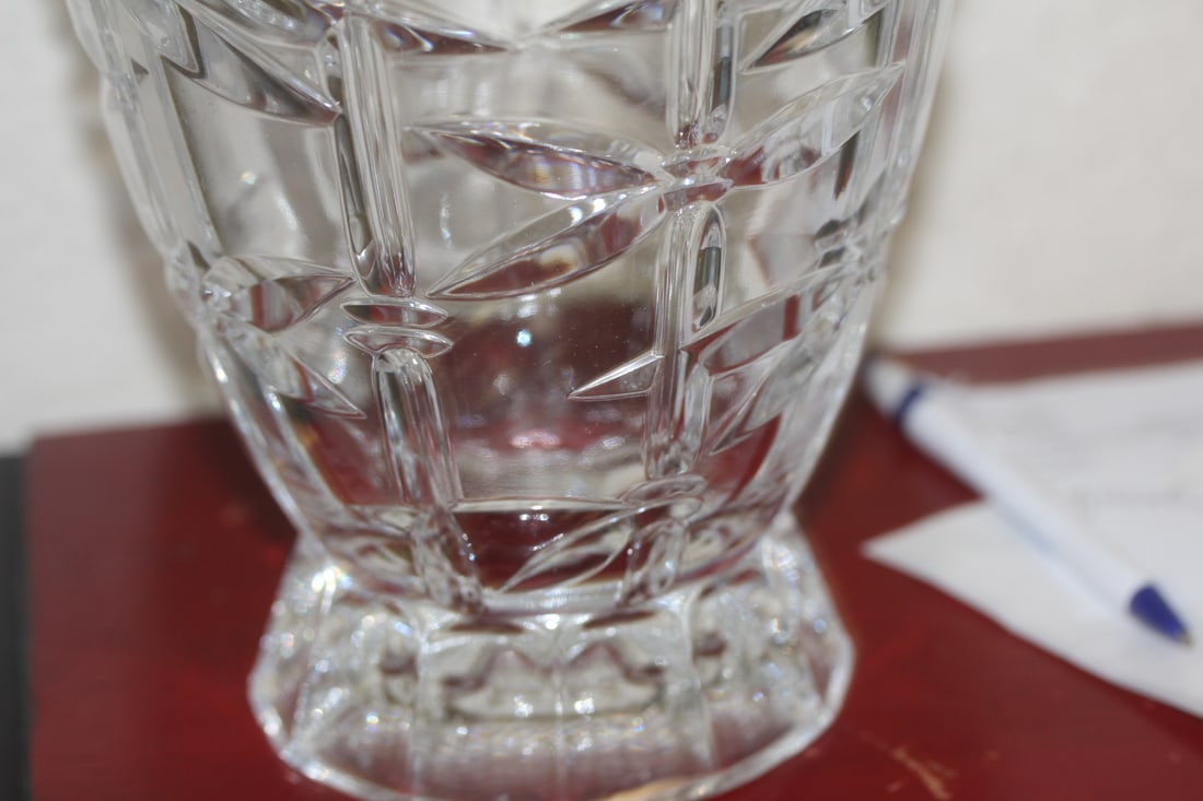 Large Shannon Crystal Vase - 4