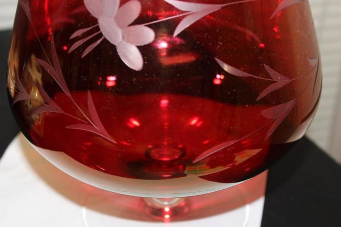 A Cut Ruby Red Glass Champagne Glass - 3