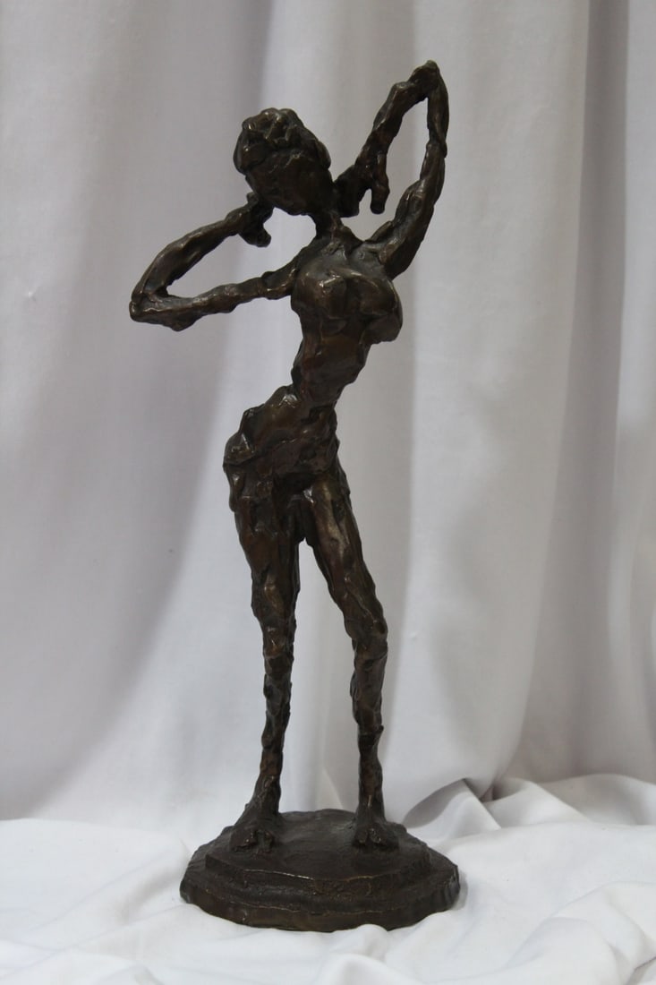 A Signed Marilyn Simon Solid Bronze Statue: 11 3/4" tall