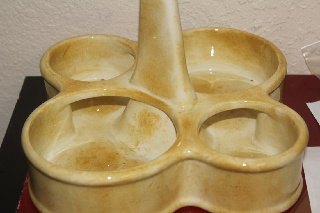 Ceramic Cup/Food Holder - 2