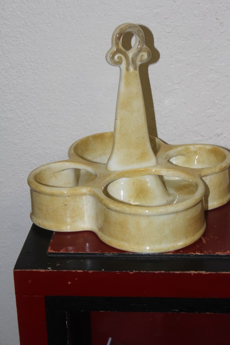 Ceramic Cup/Food Holder - 3