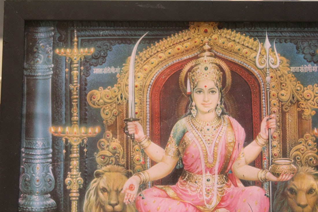 Vintage India Print on Tin Cigarette Advertising - 7