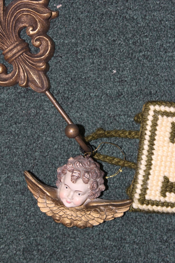 Vintage Welcome Needlepoint Hanger - 3