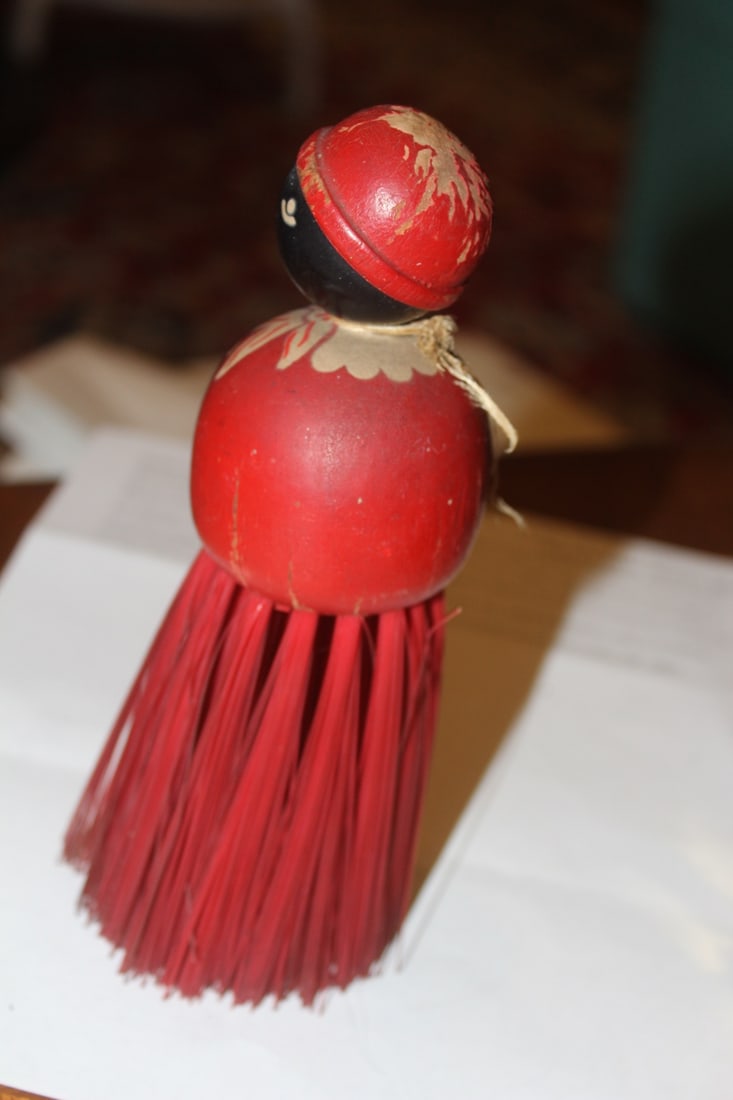 Vintage Black Americana Brush - 2