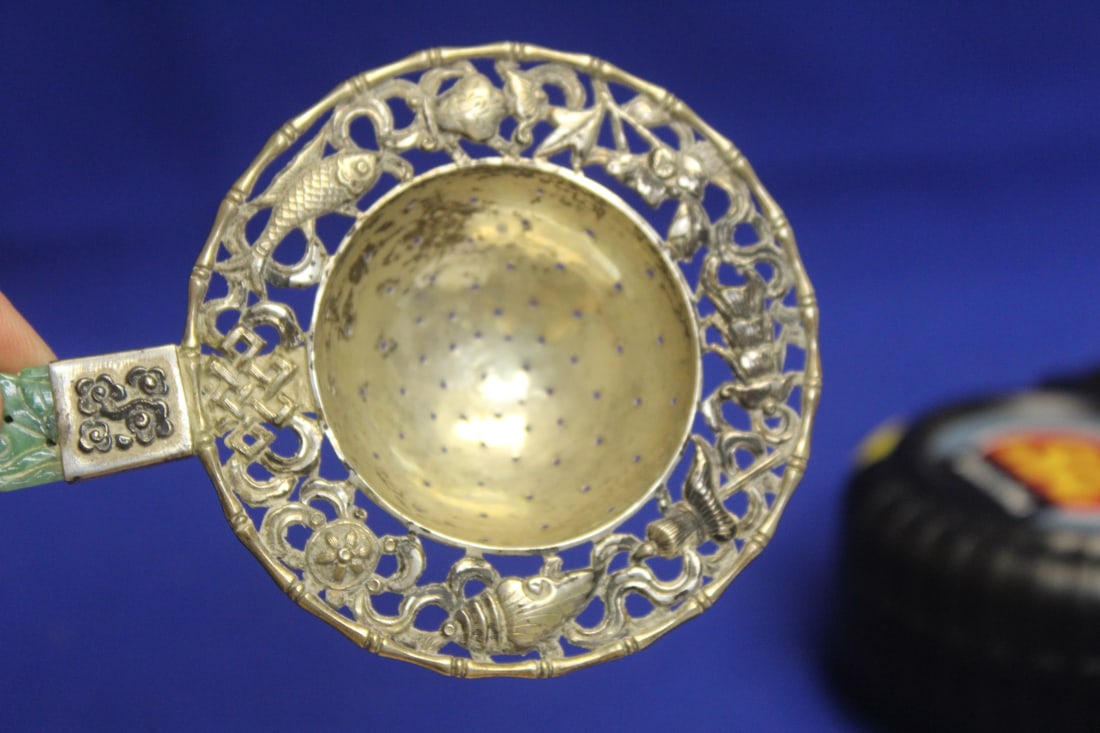 Chinese Carved Jadeite Handle and Silver Strainer - 7