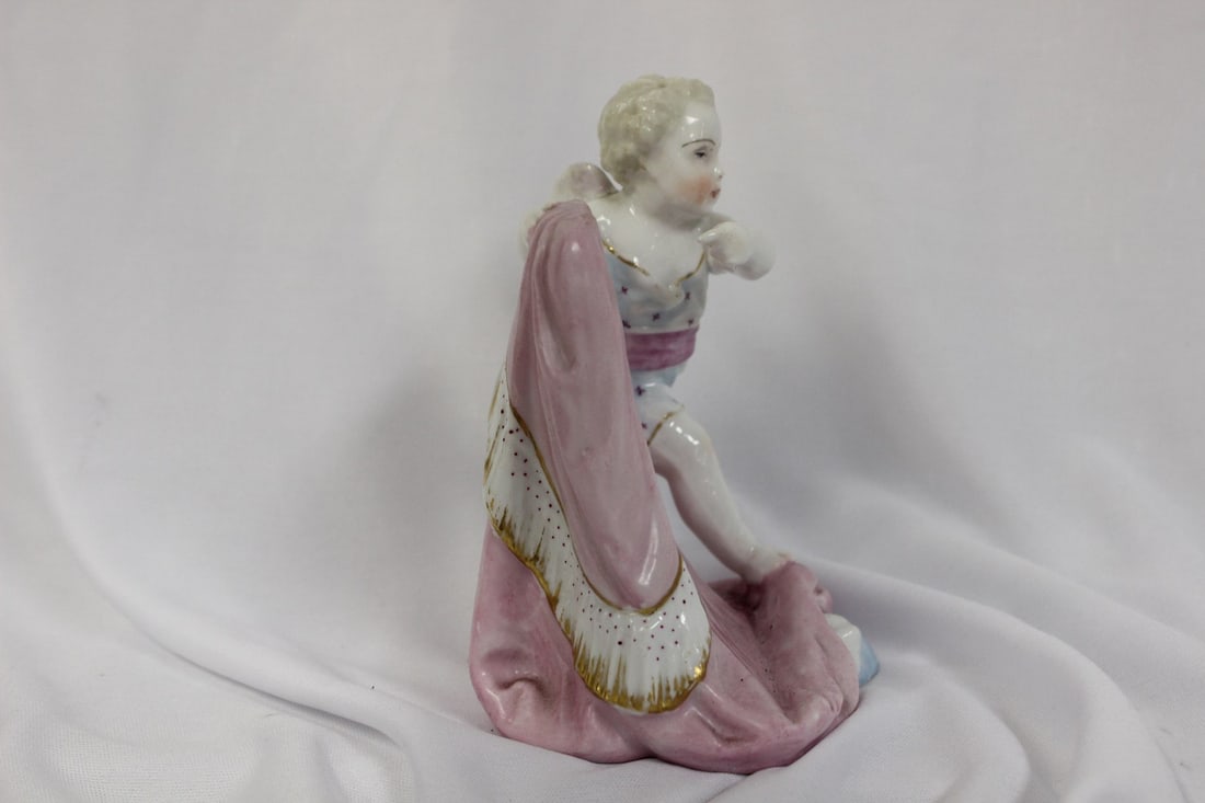 A Meissen Figurine - 4