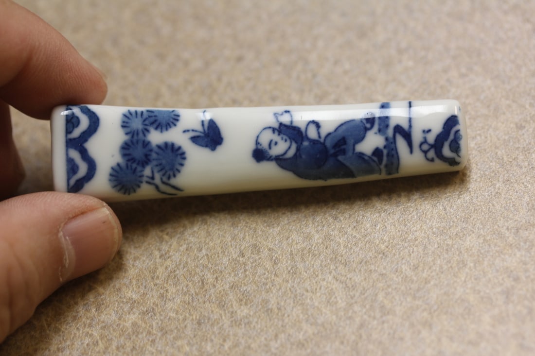 Japanese Porcelain Chop Stick Rest - 2