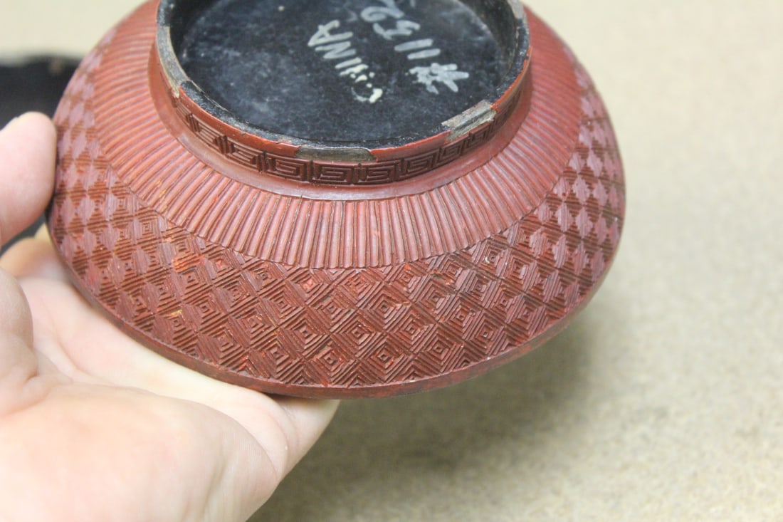 Antique Chinese Cinnabar Round Box - 9