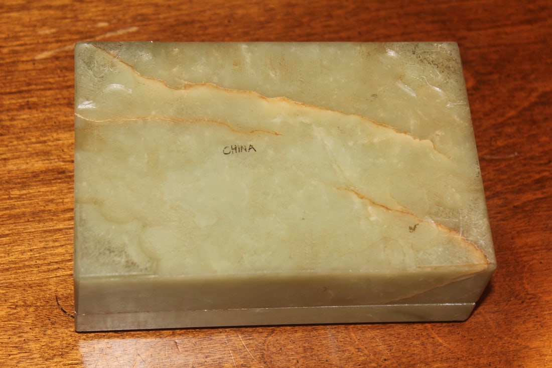 Antique Chinese Jade Box - 4
