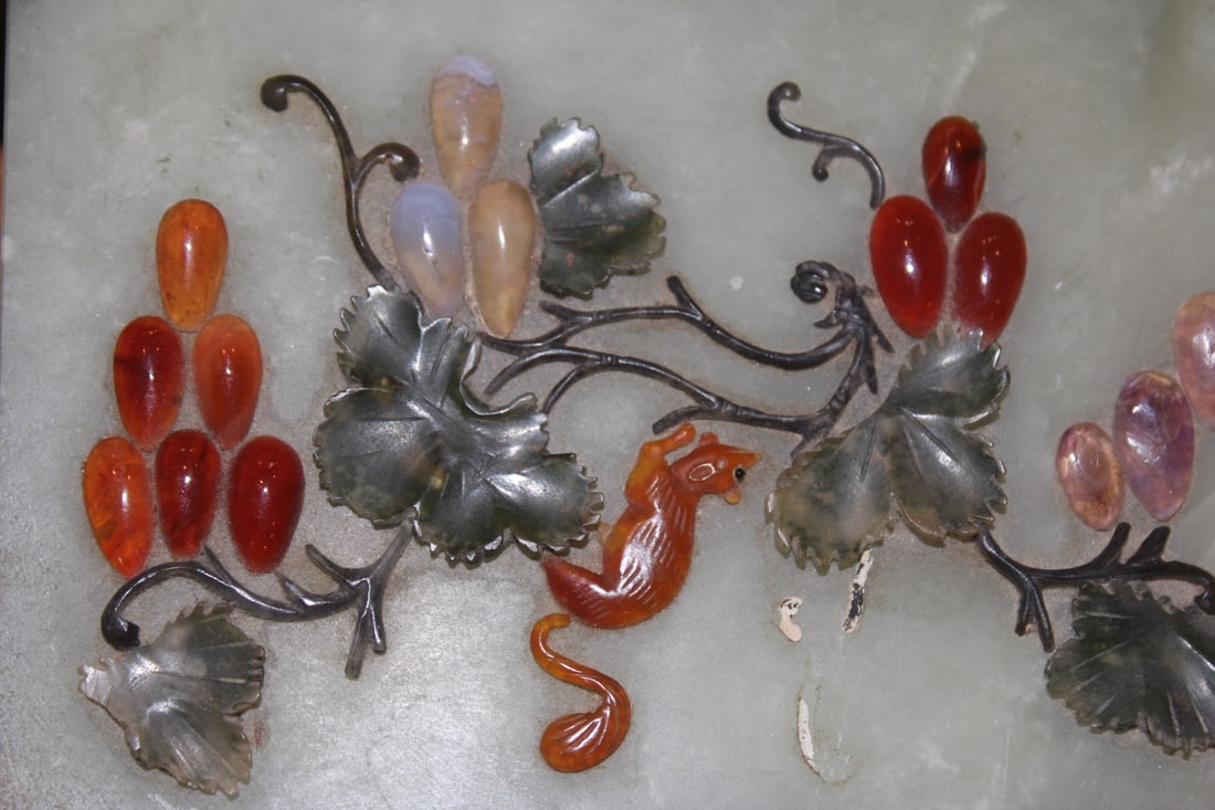 Antique Chinese Jade Box - 6