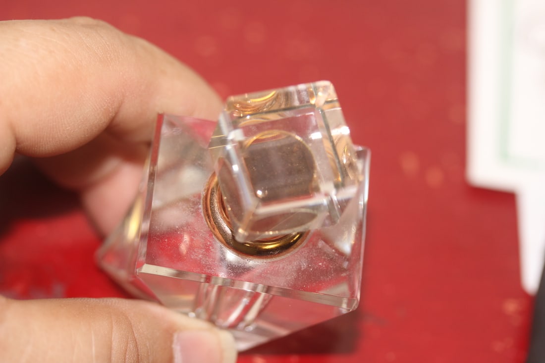Oleg Cassini Crystal Parfume Bottle - 7
