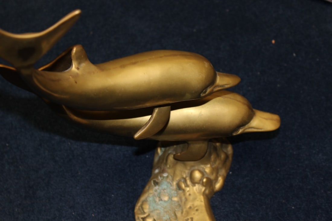 A Bronze/Brass/Metal Dolphin Statue /Twin Dolphins - 3