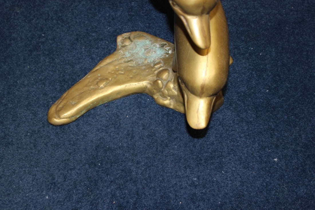 A Bronze/Brass/Metal Dolphin Statue /Twin Dolphins - 8
