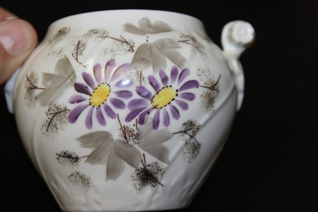 A Vintage Sugar Container? - 6