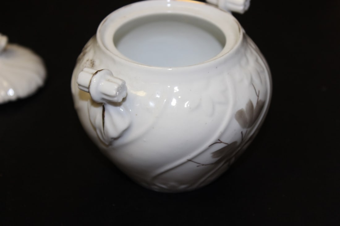 A Vintage Sugar Container? - 7