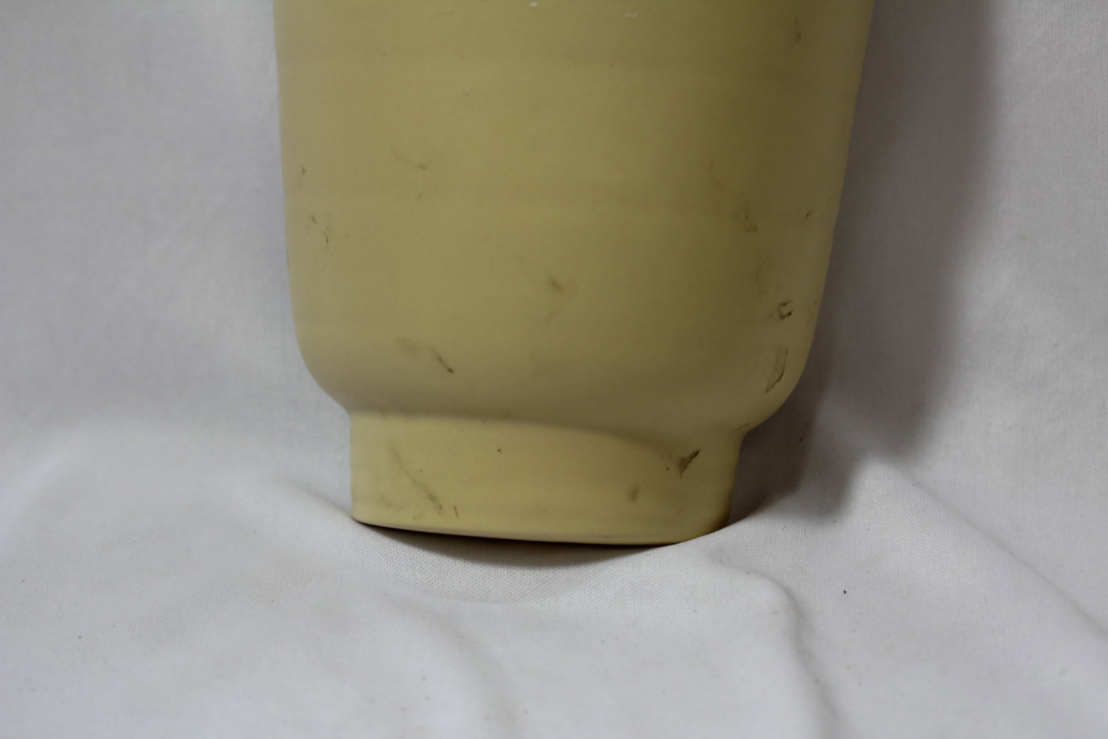 An English Ceramic Wall Pocket - 3