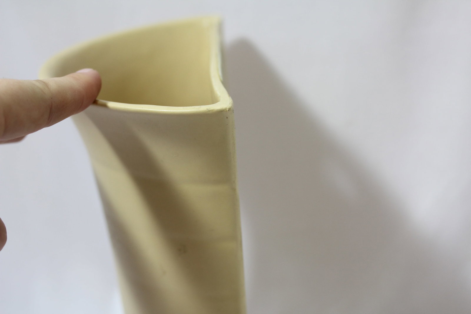 An English Ceramic Wall Pocket - 4