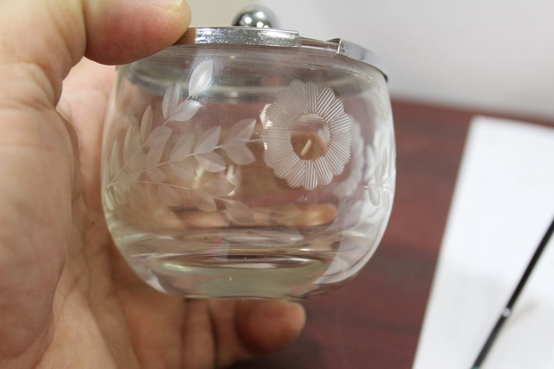 An Etched Glass Sugar Container - 6