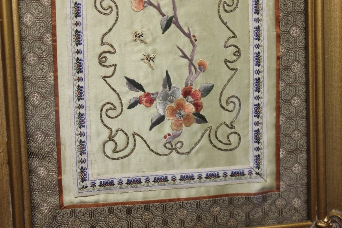 A Vintage Chinese Silk - 6