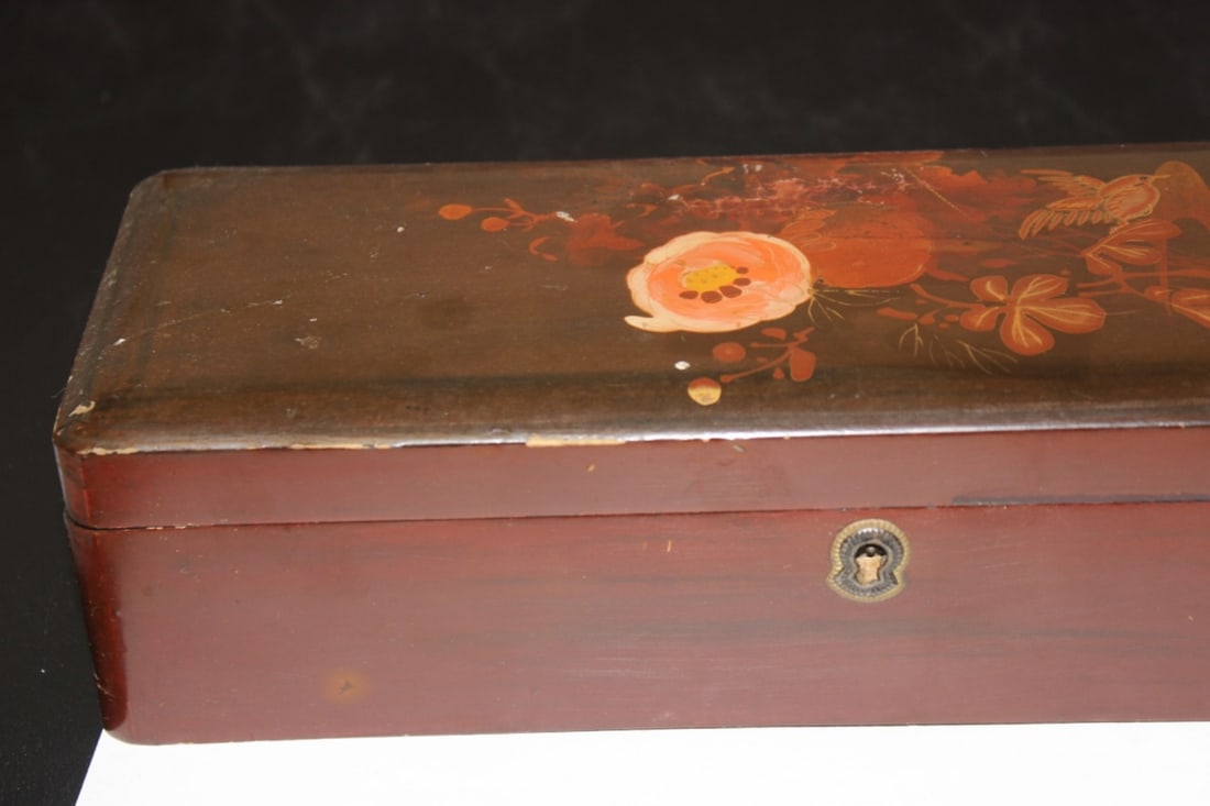 A Vintage Japanese Lacquer Long Box - 2