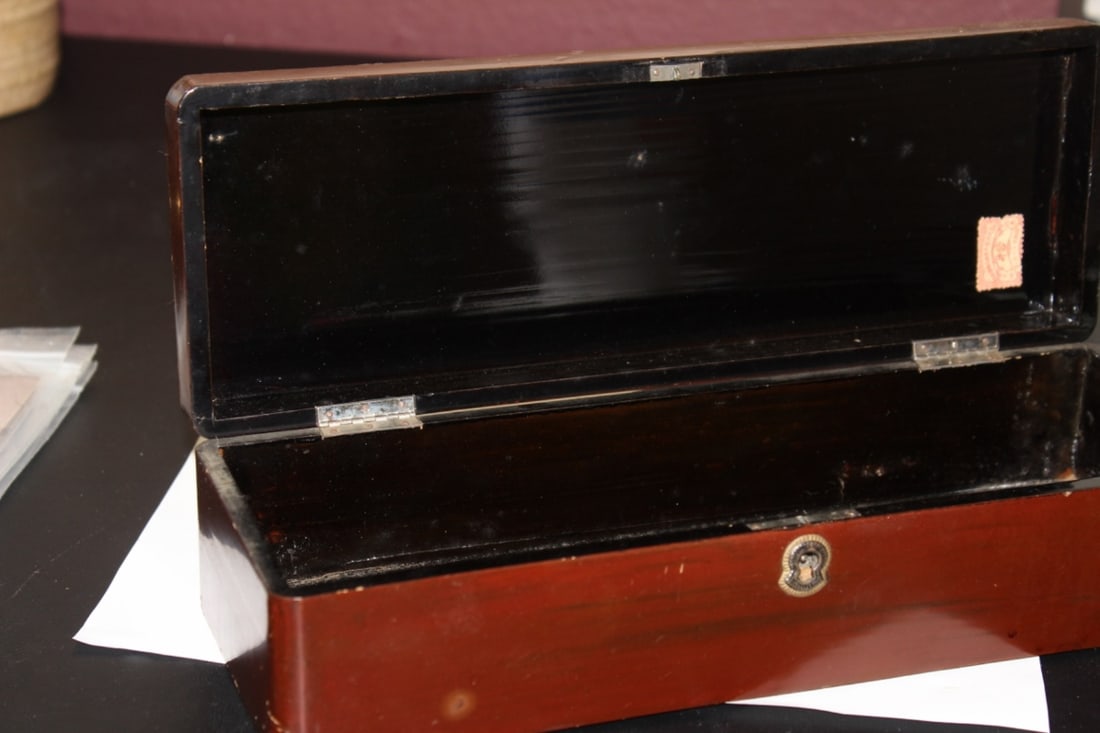 A Vintage Japanese Lacquer Long Box - 5