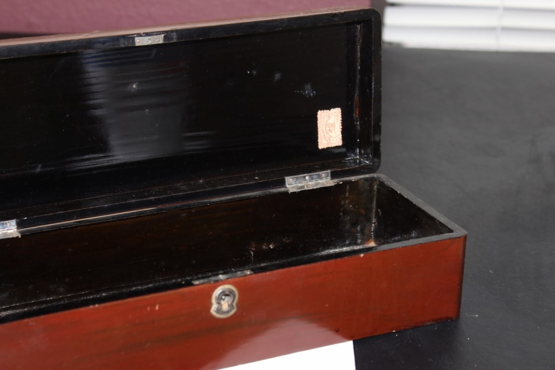 A Vintage Japanese Lacquer Long Box - 7