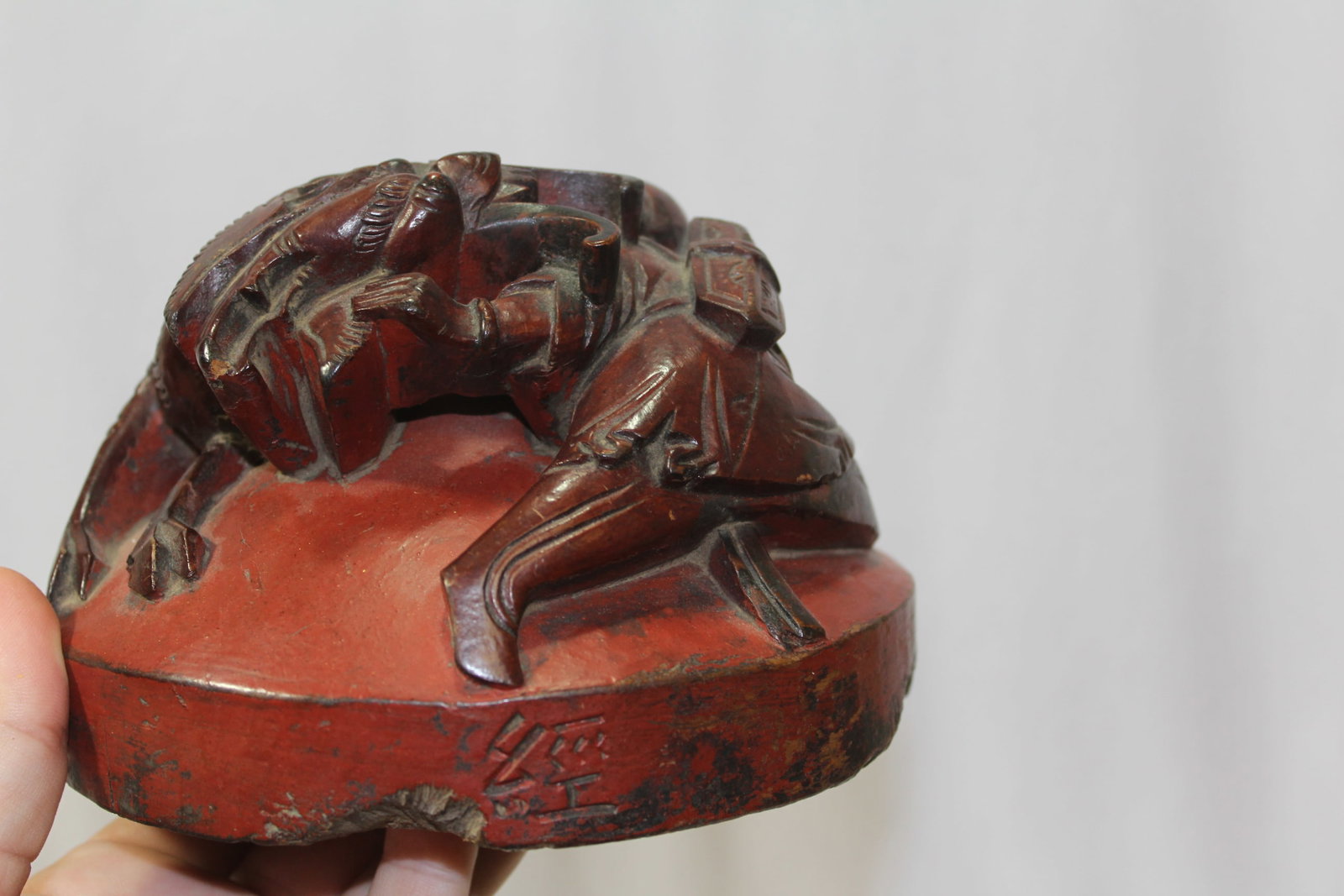 A Nicely Carved Wooden Lid or a Finial - 7