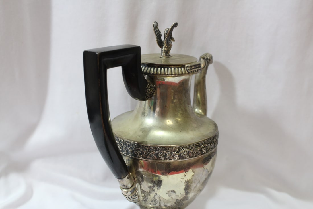 An Important Hessenberg Chocolate Pot - 6