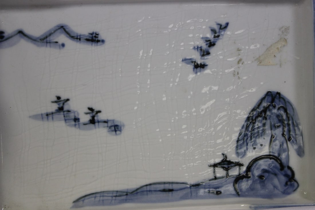 An Asian Blue and White Porcelain Tray - 2