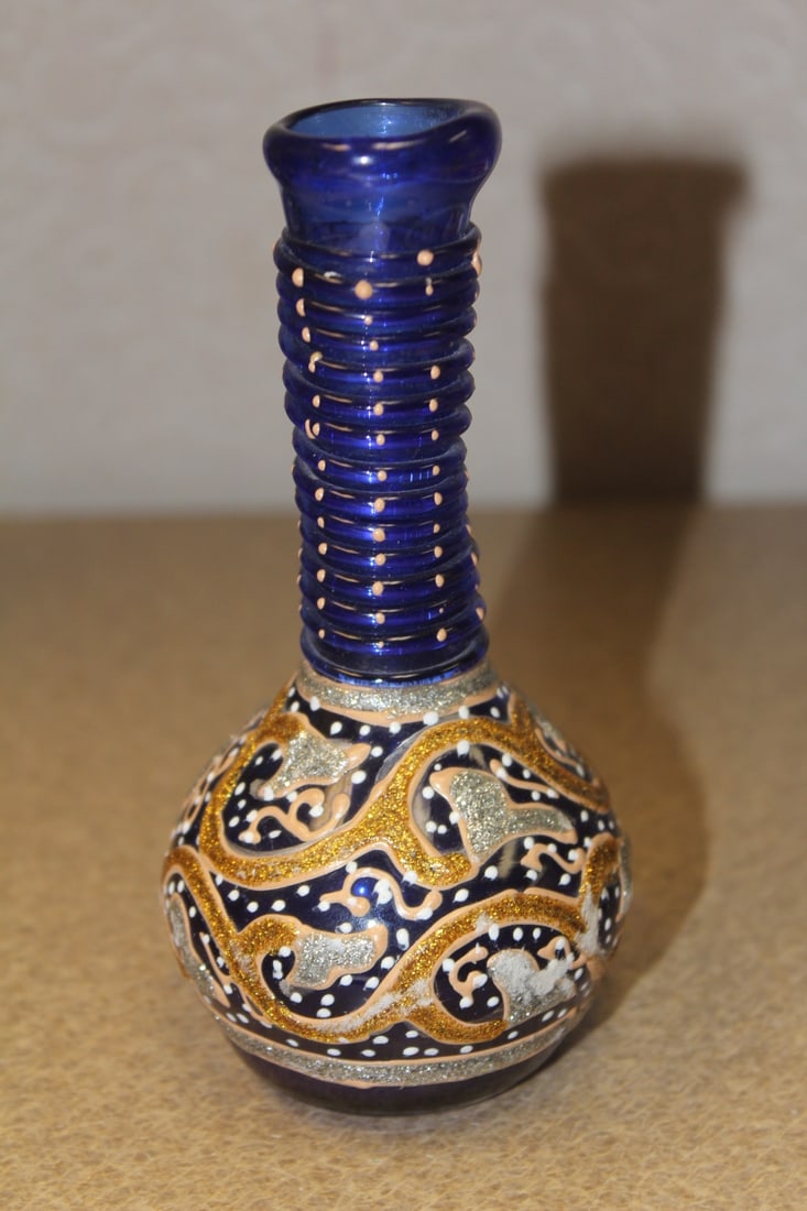 Moser Style Decorative Small Glass Vase - 4