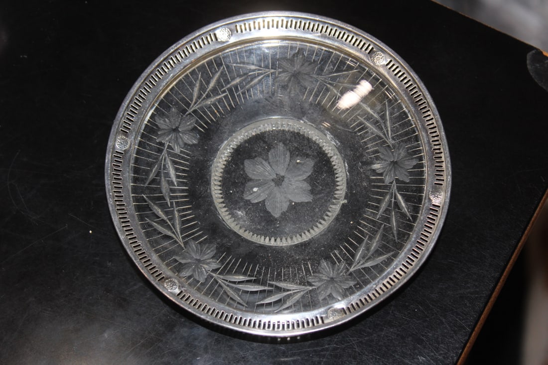 Sterling Rim Cut Glass Plate: 5 inches in diameter