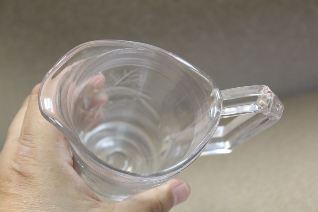 Cardinal Motied Creamer - 7