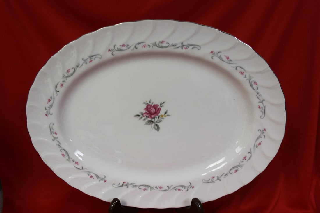 A Vintage Platter (1 of 3)