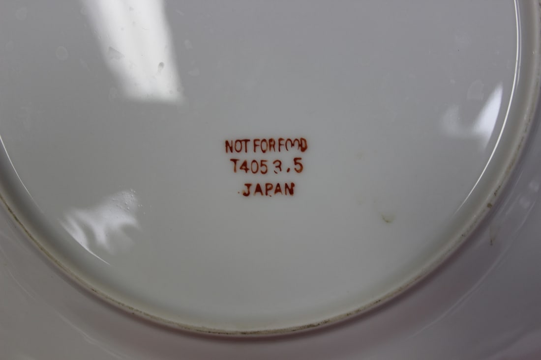 Lot of 4 Vintage Decorative Plates - 4