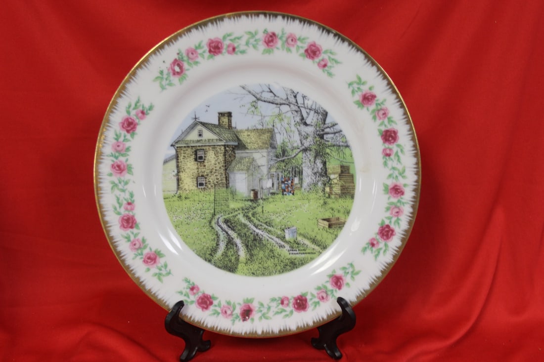 Lot of 4 Vintage Decorative Plates - 9