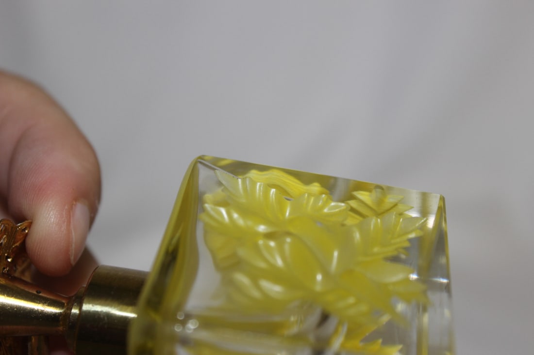 Glass Parfume Bottle with Atomizer - 11