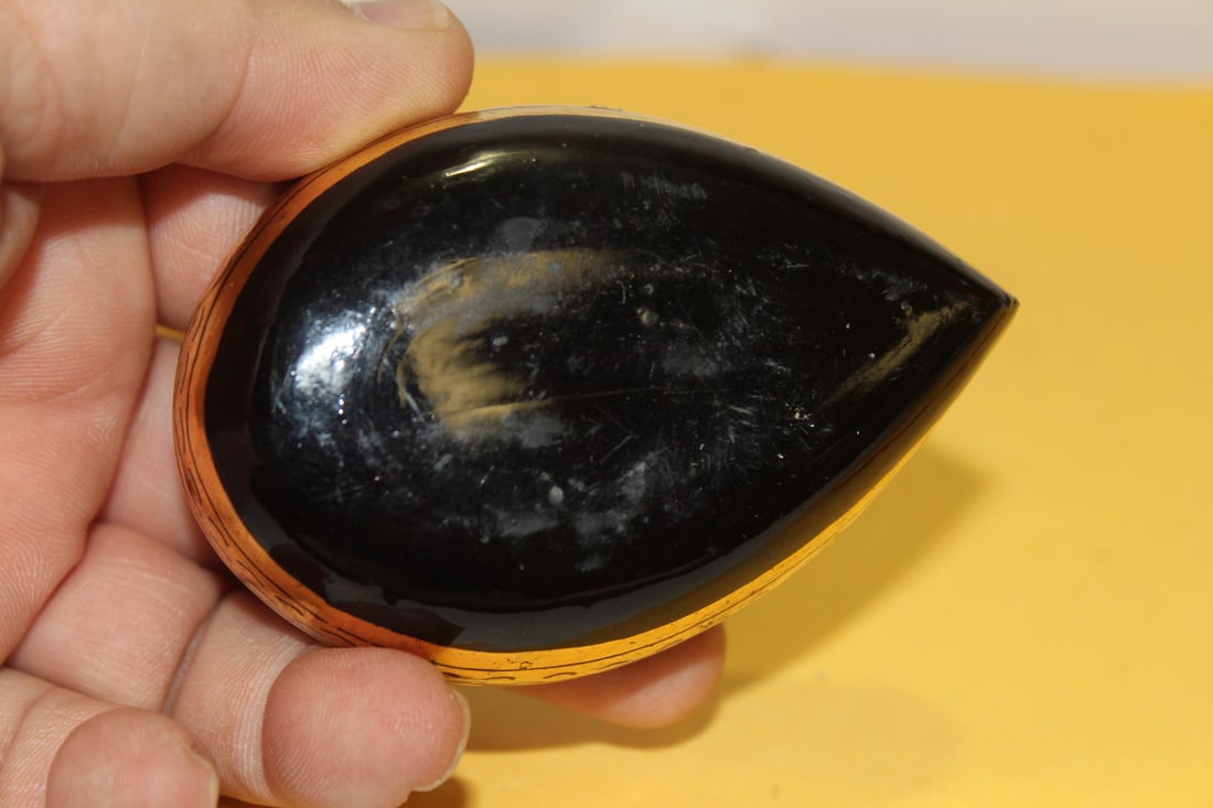 An Antique Gold Gilted on Lacquer Small Duck Box - 7