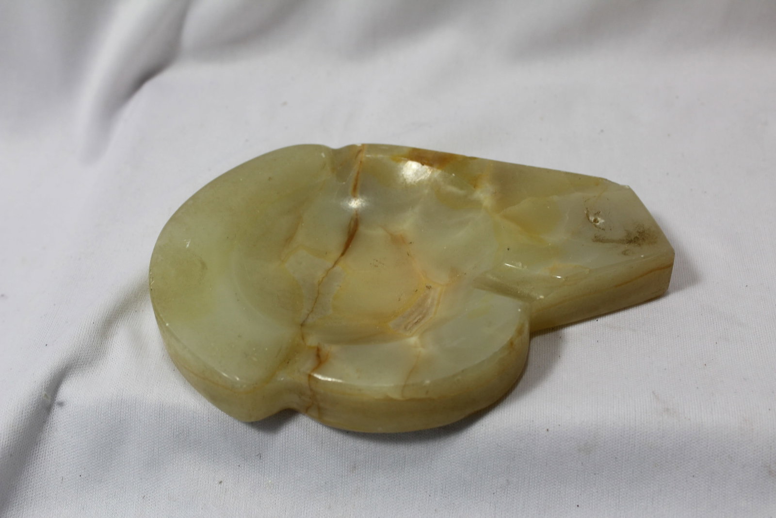 An Onyx Ashtray - 5