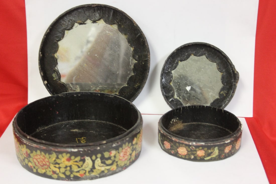A Set of Two Oriental Lacquer Box - 2