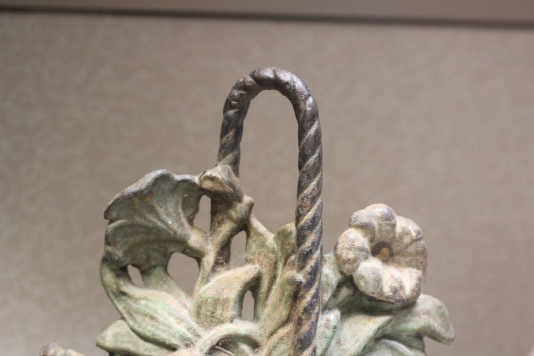 Antique Cast Iron Floral Basket Door Stopper - 3