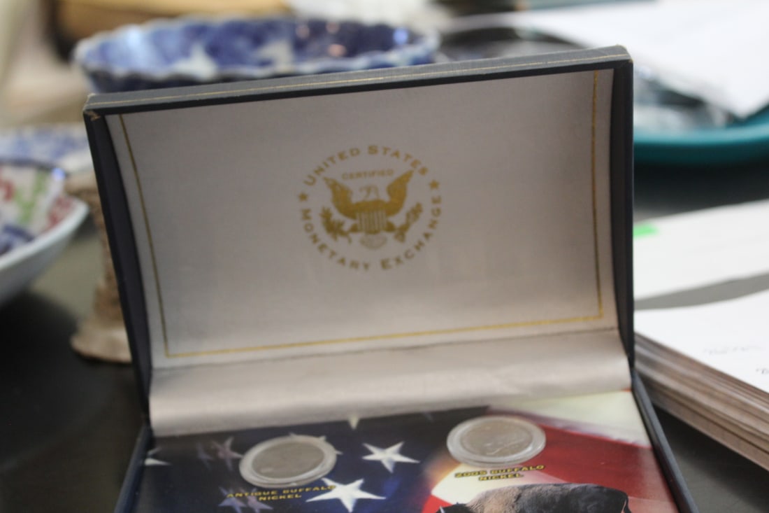 American Buffalo Two Nickels Coin Set - 3